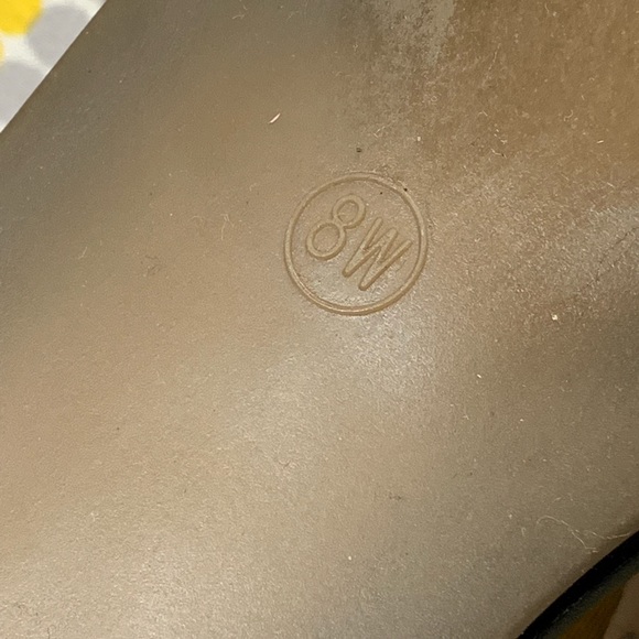 Torrid - Picture 3 of 3